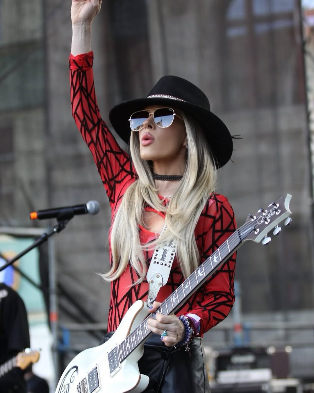 Orianthi